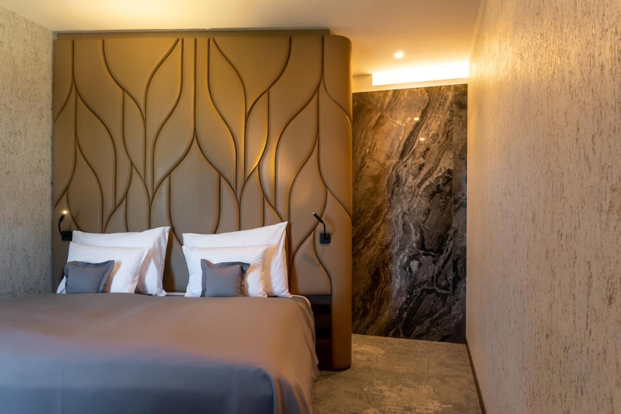 Theatre Hotel Olomouc Dış mekan fotoğraf